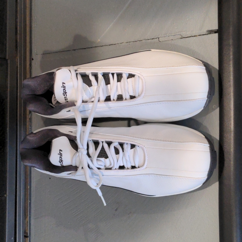 PureSpin Golf shoes